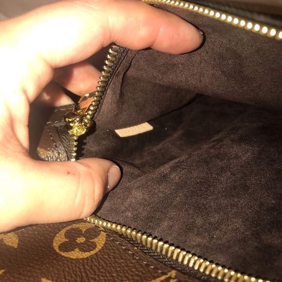 ❌❌ SOLD ❌❌ Louis Vuitton Pochette Metis Monogram - Picture 7 of 8
